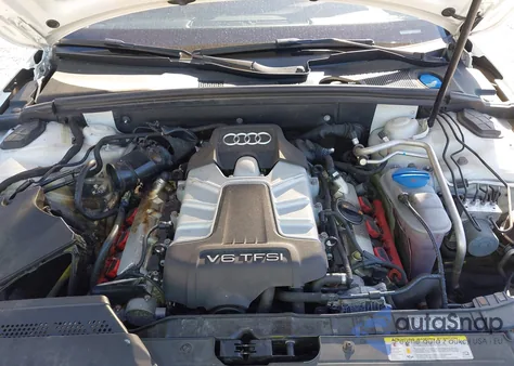 2012 Audi S4 3.0 Premium Plus z USA, uszkodzony, nr VIN WAUKGAFL0CA061145